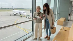 Masz wrażenie, że kiedyś latało się szybciej? Dlaczego czas na bilecie „puchnie”